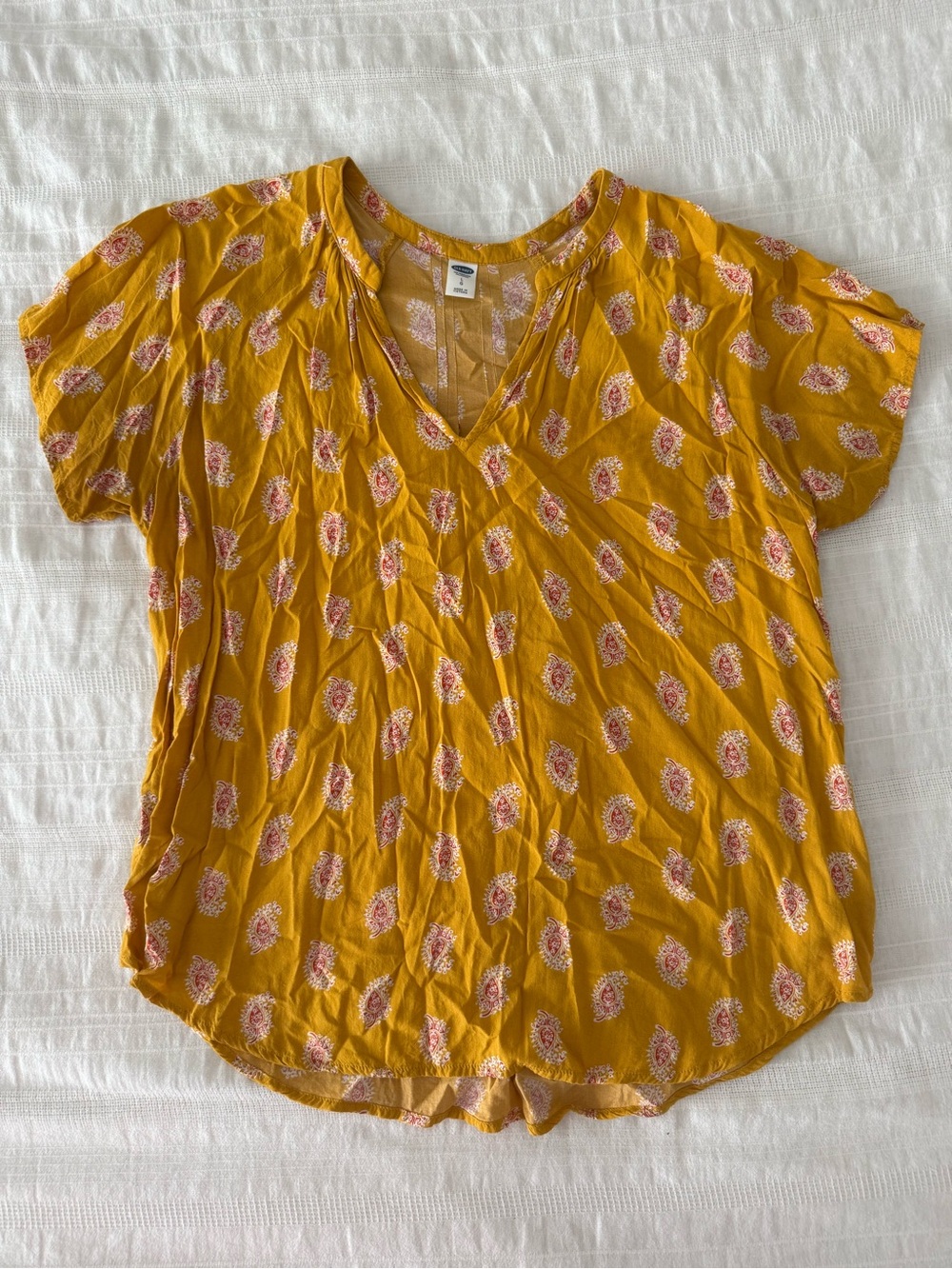 Old Navy Mustard Yellow Floral V-Neck Short Sleeve Blouse